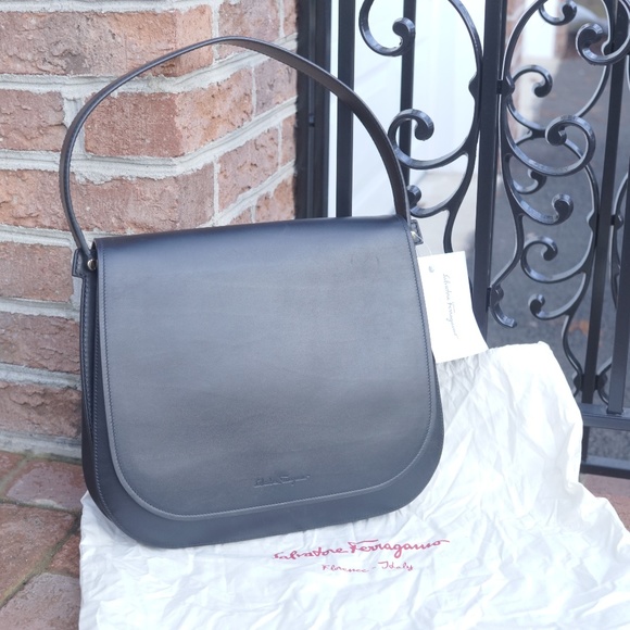 Salvatore Ferragamo Handbags - SOLD🚫NWT Salvatore Ferragamo Neva Leather Handbag